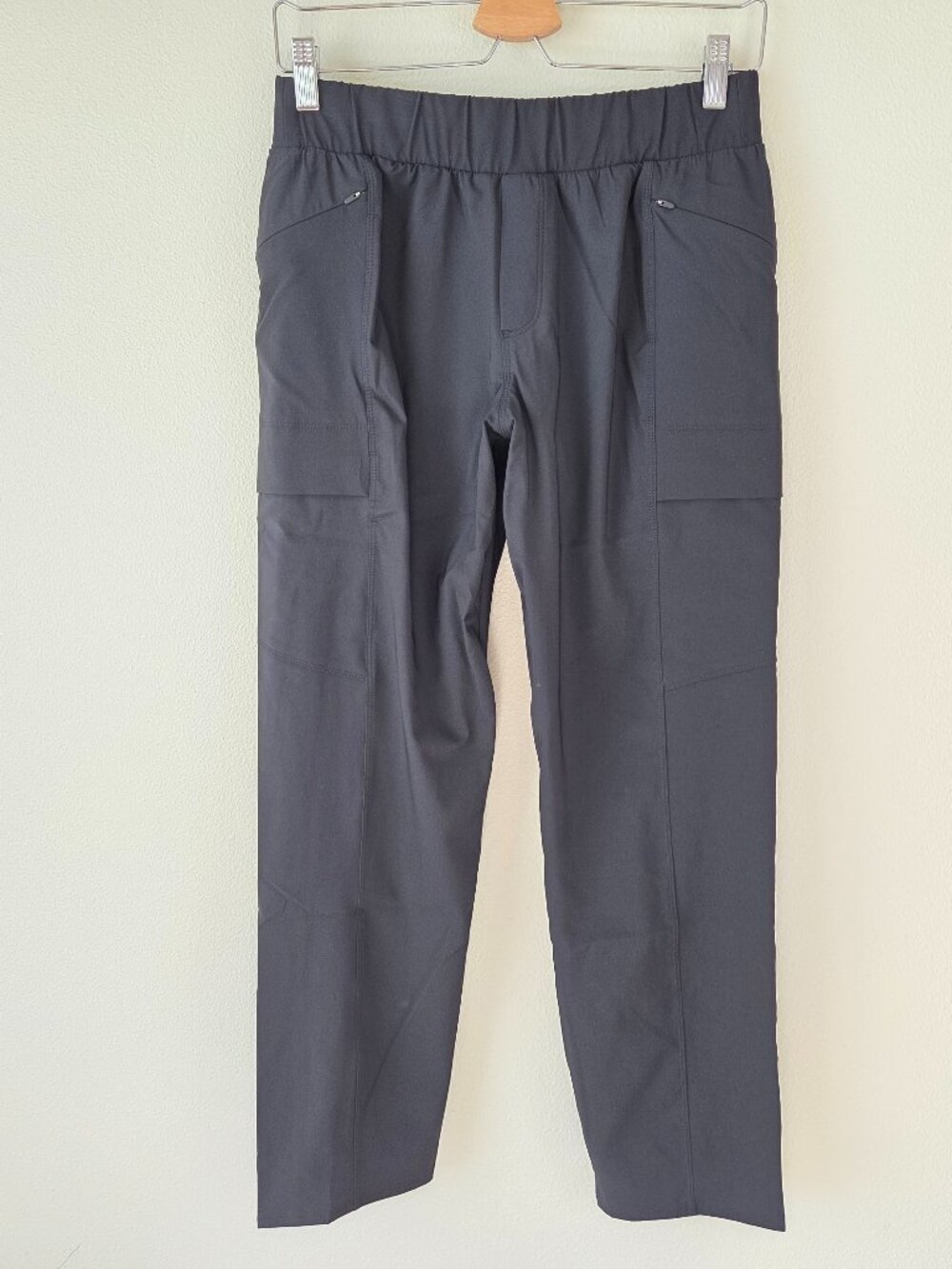Eddie Bauer Womens Outdoor Hiking Pants Size Petite 4 Black Cargo Elastic Waist